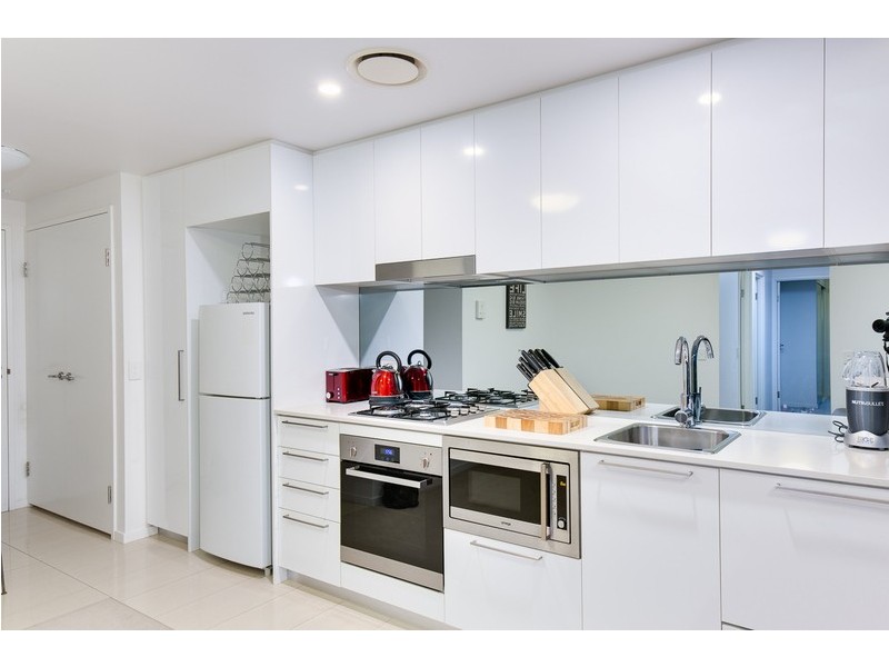 21103/8 Hercules Street, Hamilton QLD 4007