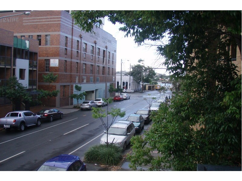 139 Commercial Road, Teneriffe QLD 4005