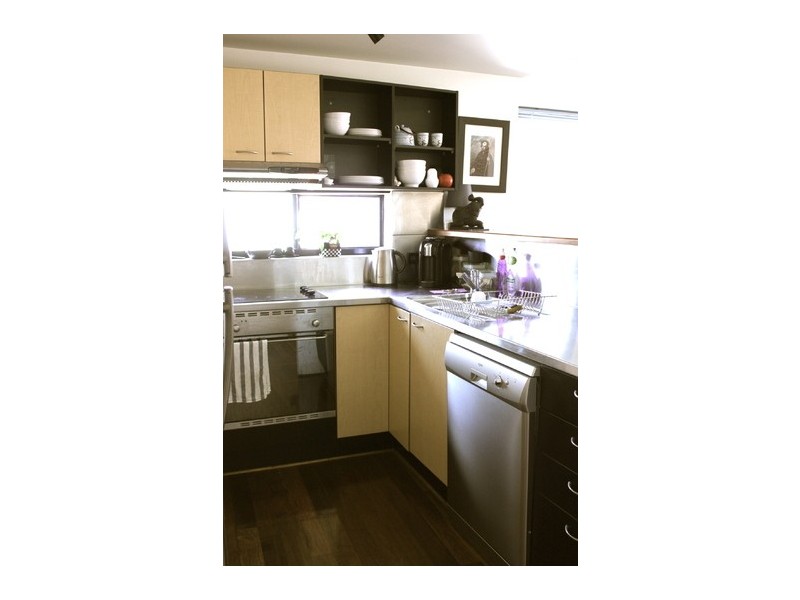 139 Commercial Road, Teneriffe QLD 4005