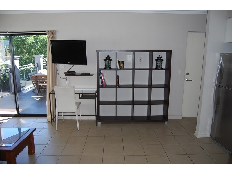 204 Wellington Road, Kangaroo Point QLD 4169