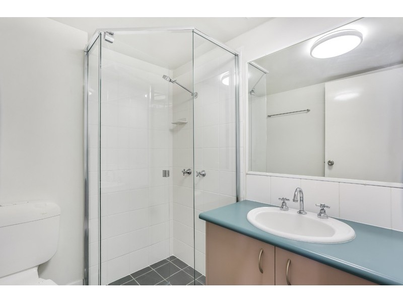 9/32 Newstead Terrace, Newstead QLD 4006