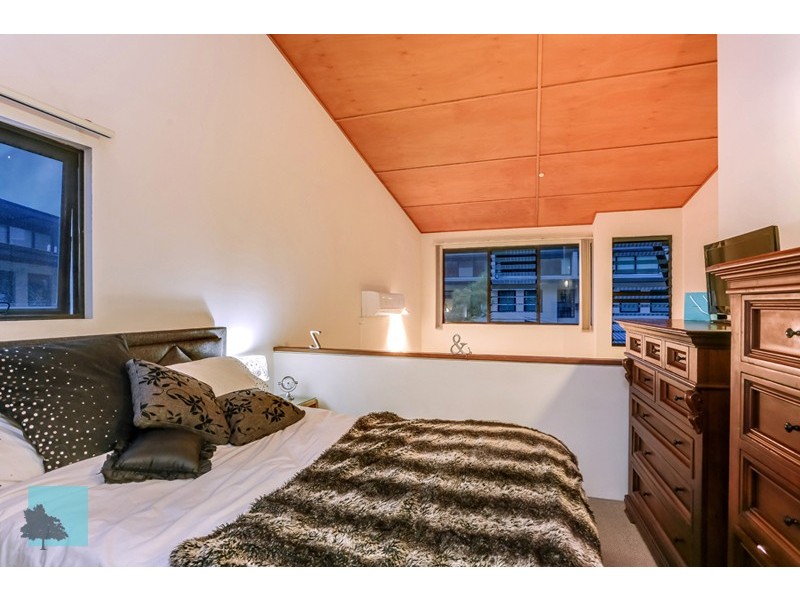 203/139 Commercial Street, Teneriffe QLD 4005