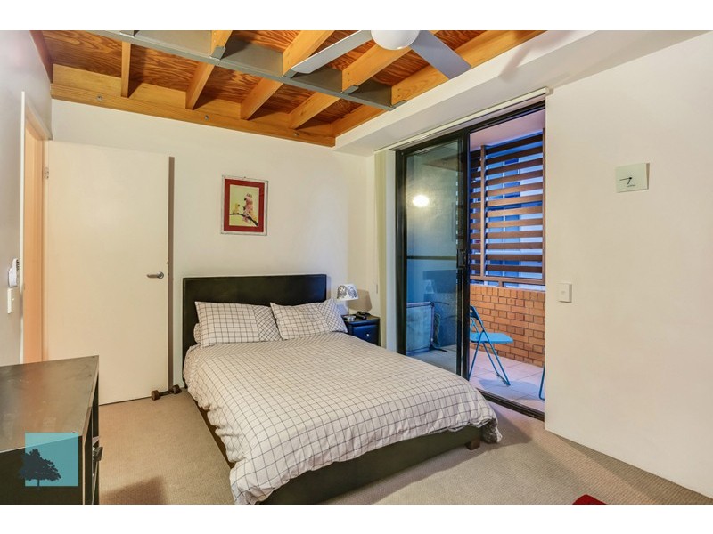 203/139 Commercial Street, Teneriffe QLD 4005