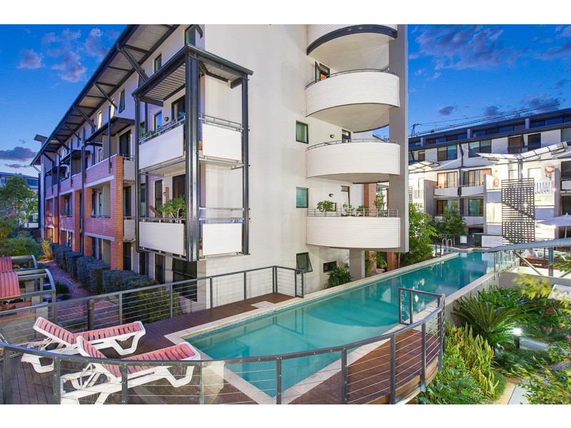 203/139 Commercial Street, Teneriffe QLD 4005