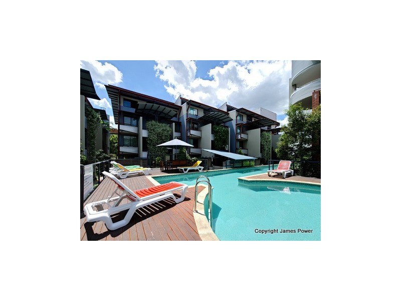 139 Commercial Road, Teneriffe QLD 4005