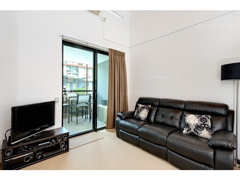 139 Commercial Road, Teneriffe QLD 4005