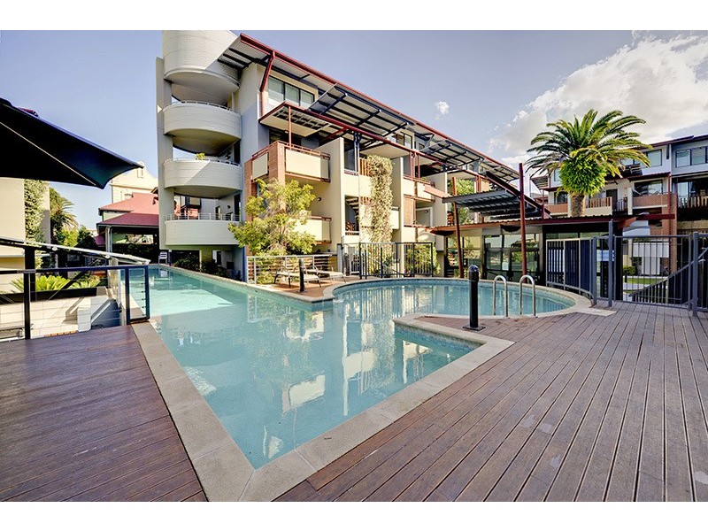 139 Commercial Road, Teneriffe QLD 4005