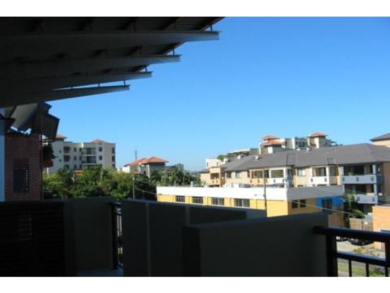 18/1 Newstead Avenue, Newstead QLD 4006