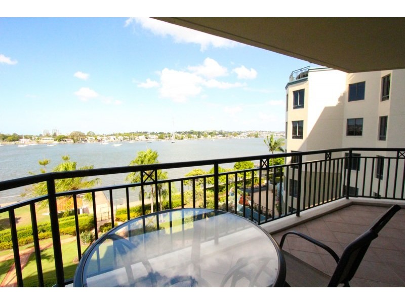 402/45b Newstead Terrace, Newstead QLD 4006