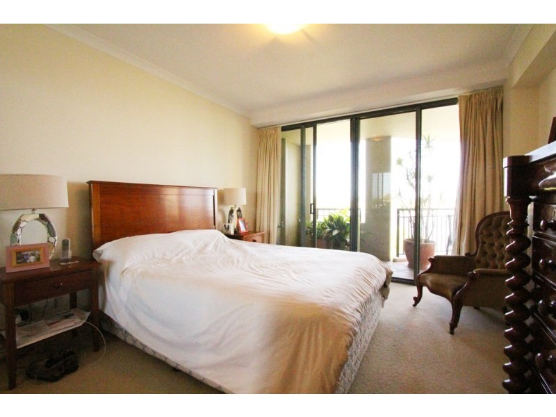 402/45b Newstead Terrace, Newstead QLD 4006