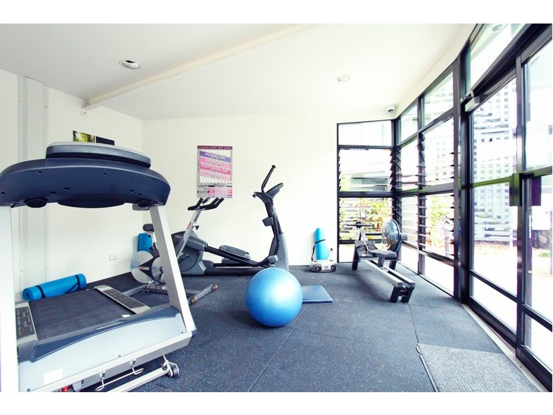 139 Commercial Road, Teneriffe QLD 4005