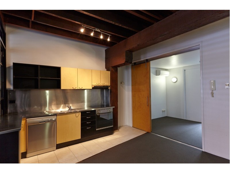 139 Commercial Road, Teneriffe QLD 4005