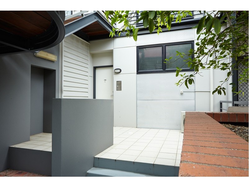 139 Commercial Road, Teneriffe QLD 4005