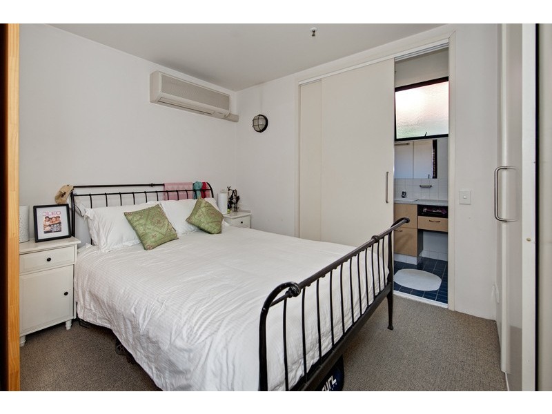 139 Commercial Road, Teneriffe QLD 4005