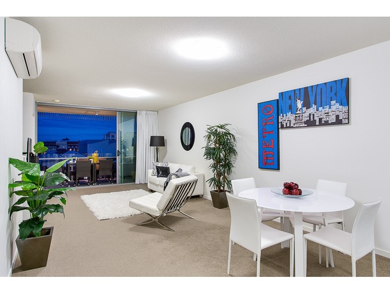 906/53 Wyandra Street, Teneriffe QLD 4005