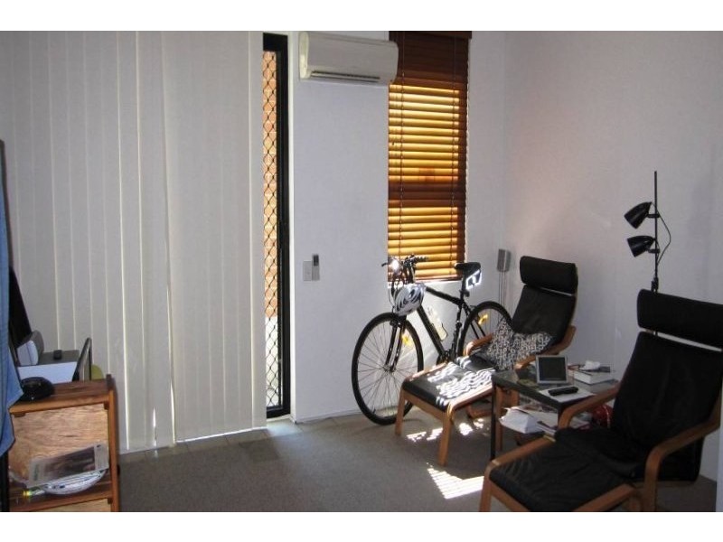 139 Commercial Road, Teneriffe QLD 4005