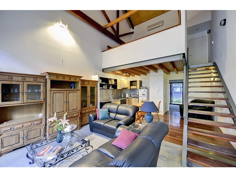 139 Commercial Road, Teneriffe QLD 4005