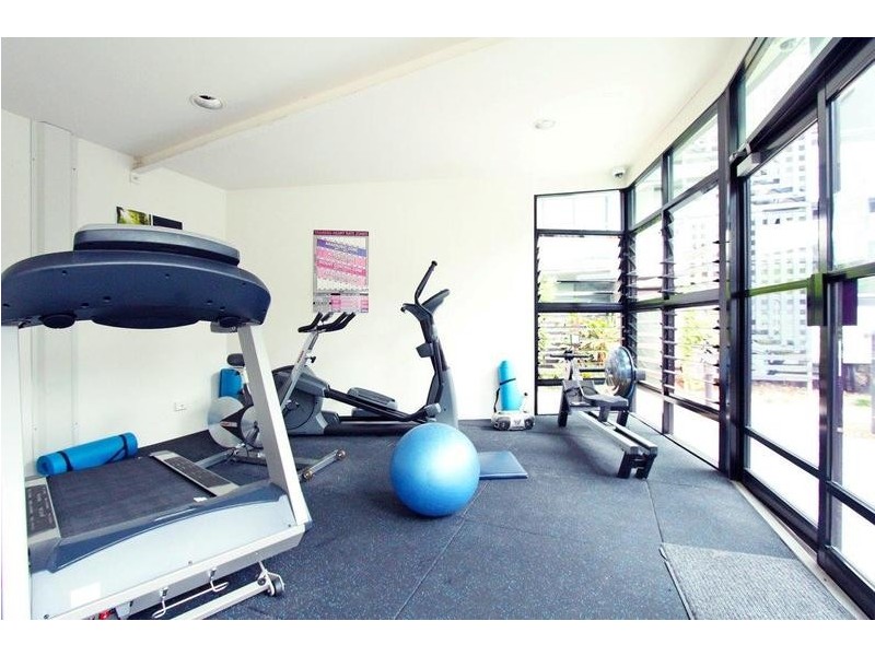 139 Commercial Road, Teneriffe QLD 4005