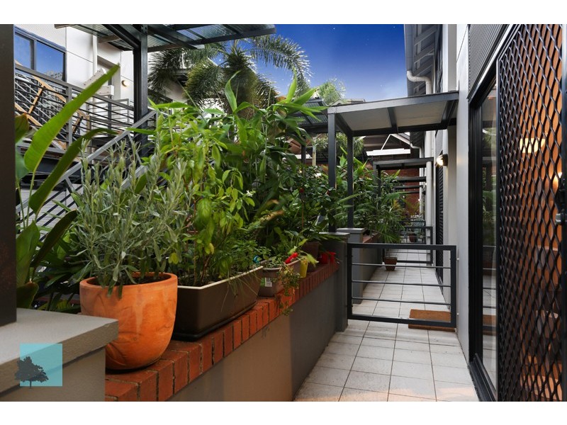 139 Commercial Road, Teneriffe QLD 4005