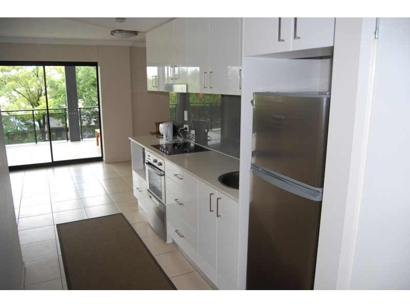 24/204 Wellington Road, Kangaroo Point QLD 4169