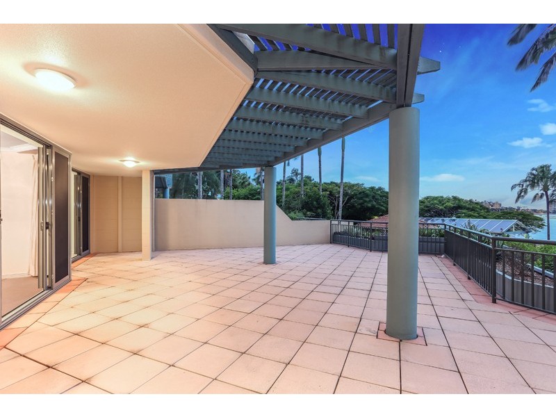104/49B Newstead Terrace, Newstead QLD 4006