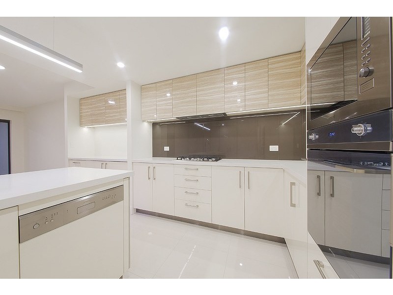 13/18 Helen Street, Teneriffe QLD 4005