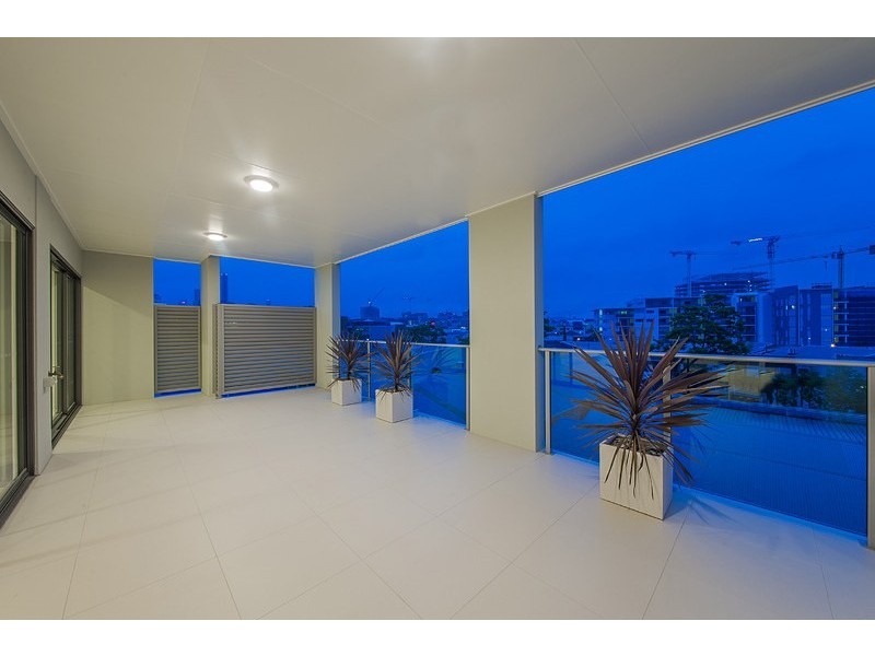 13/18 Helen Street, Teneriffe QLD 4005