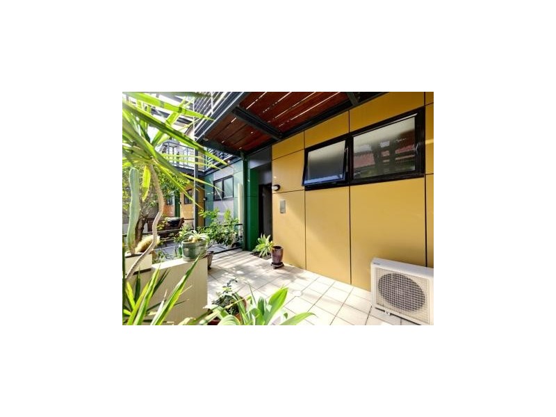 139 Commercial Road, Teneriffe QLD 4005