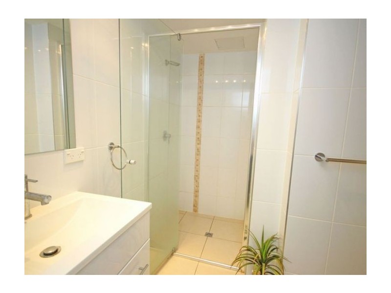 23/204 Wellington Road, Kangaroo Point QLD 4169