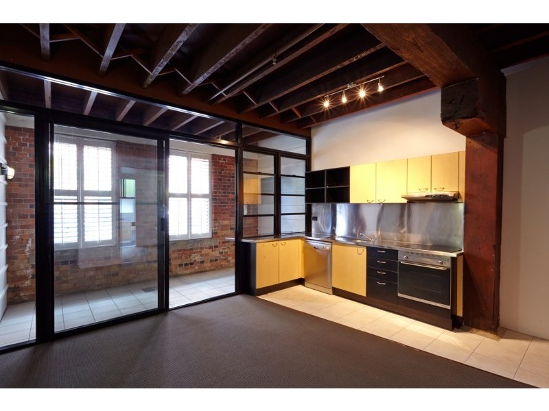 139 Commercial Road, Teneriffe QLD 4005