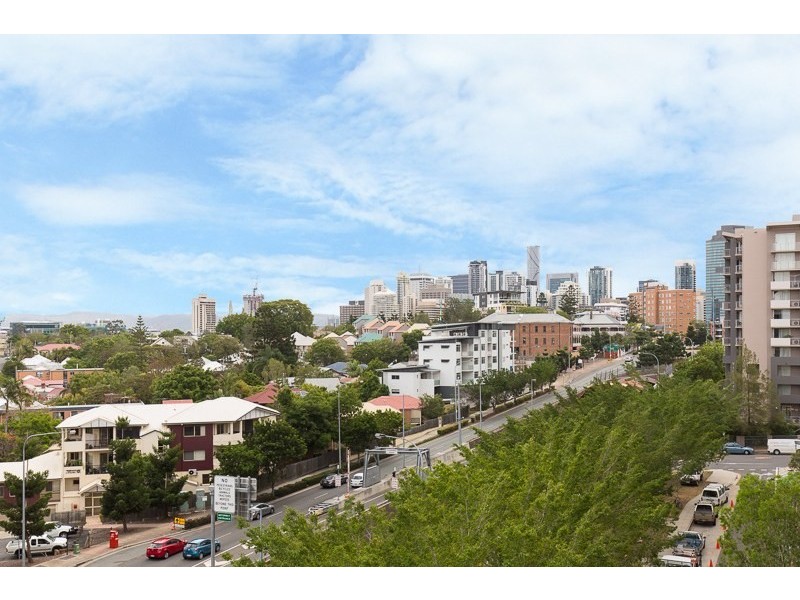 17/19 Thorn Street, Kangaroo Point QLD 4169