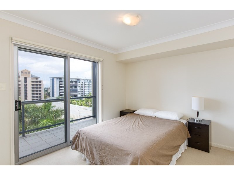 17/19 Thorn Street, Kangaroo Point QLD 4169