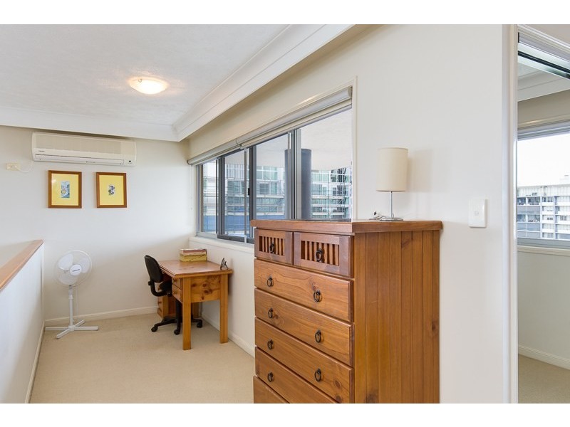 17/19 Thorn Street, Kangaroo Point QLD 4169