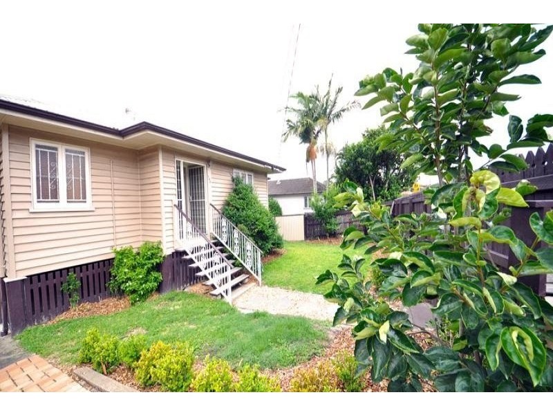 183 Hamilton Road, Wavell Heights QLD 4012