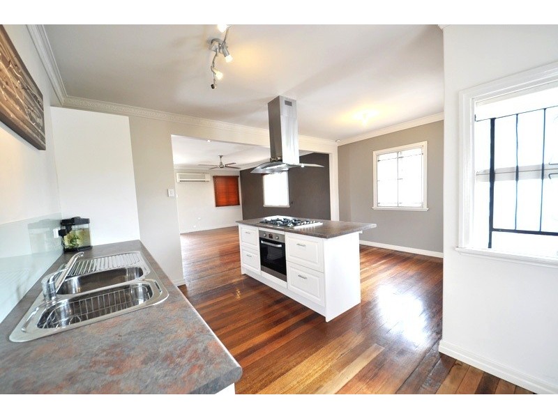 183 Hamilton Road, Wavell Heights QLD 4012