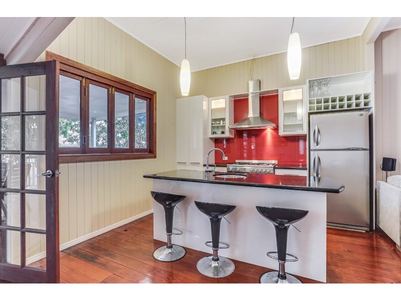 11 Ellen Street, Albion QLD 4010