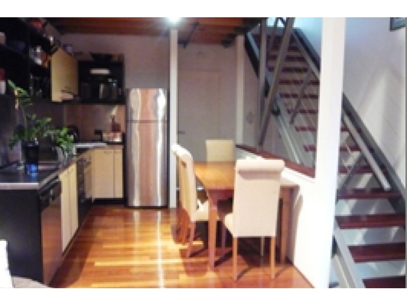 139 Commercial Road, Teneriffe QLD 4005