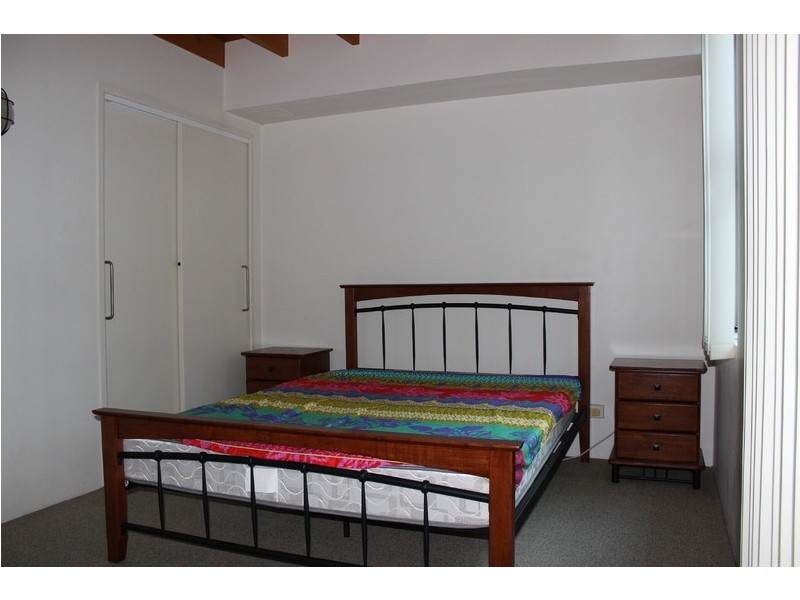 139 Commercial Road, Teneriffe QLD 4005