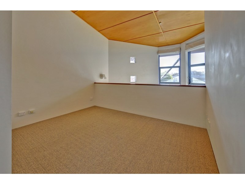 139 Commercial Road, Teneriffe QLD 4005