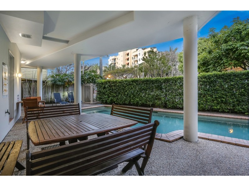 27/32 Newstead Terrace, Newstead QLD 4006