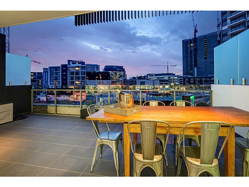 402/53 Wyandra Street, Teneriffe QLD 4005