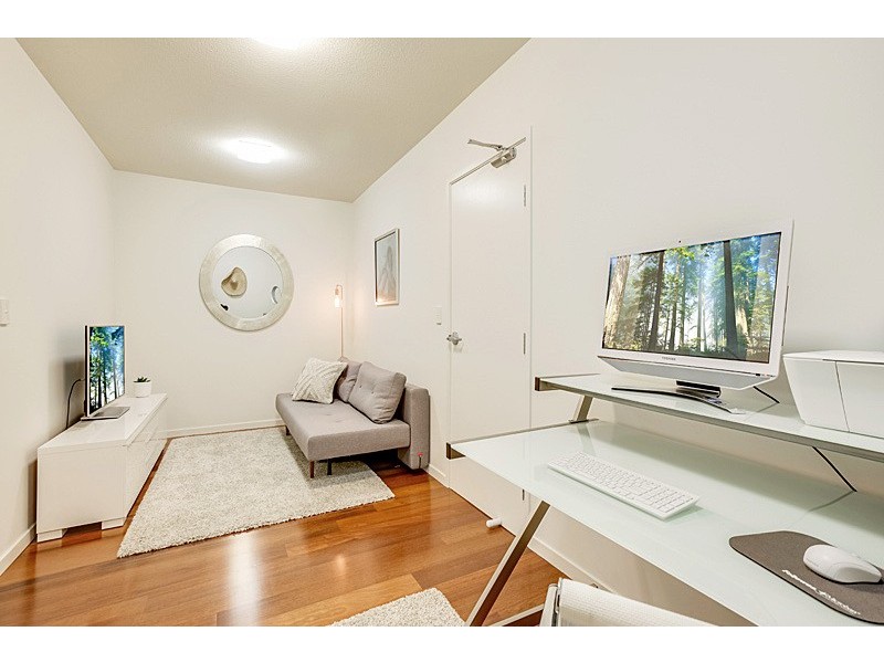 402/53 Wyandra Street, Teneriffe QLD 4005