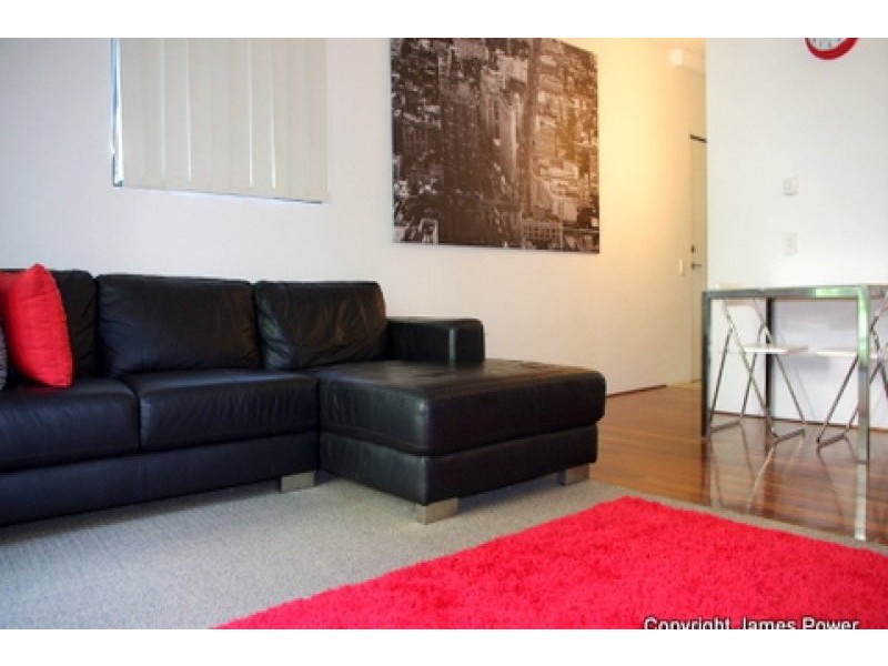 139 Commercial Road, Teneriffe QLD 4005