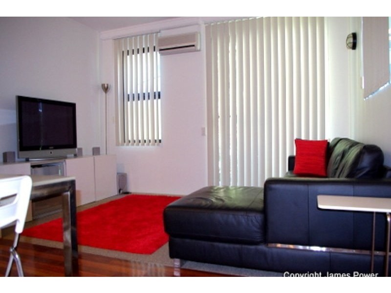 139 Commercial Road, Teneriffe QLD 4005