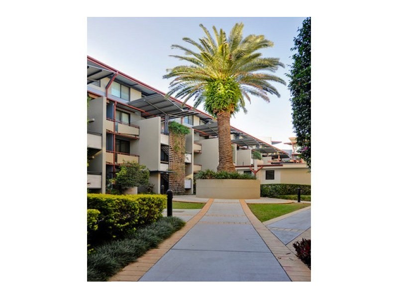 139 Commercial Road, Teneriffe QLD 4005