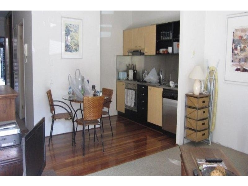 139 Commercial Road, Teneriffe QLD 4005