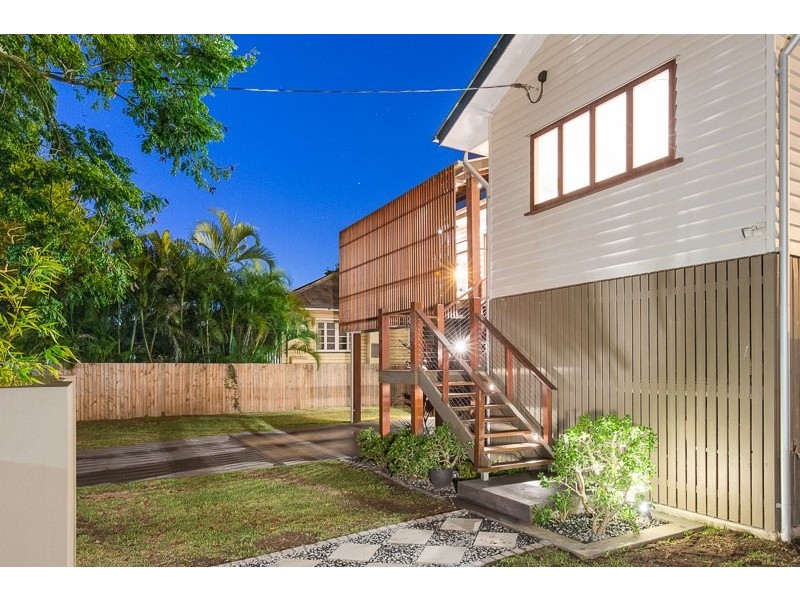 54 Wongara Street, Clayfield QLD 4011