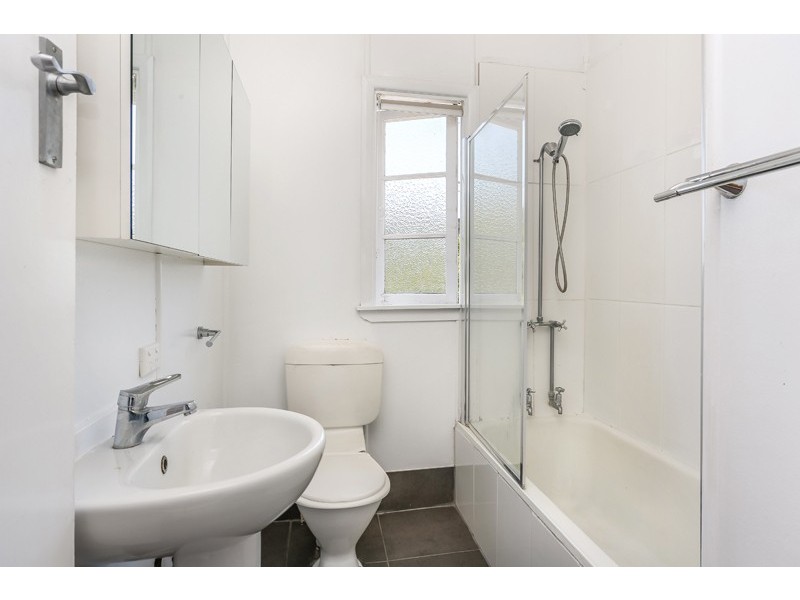 126 Thynne Road, Morningside QLD 4170