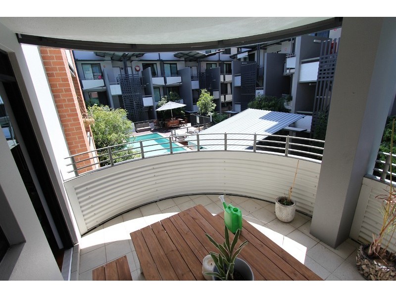 139 Commercial Road, Teneriffe QLD 4005