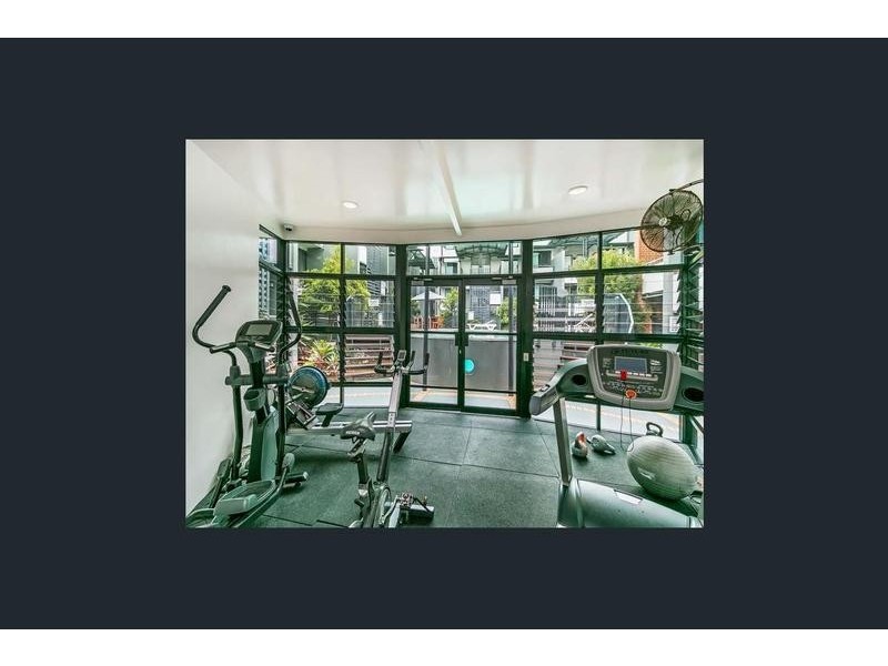 139 Commercial Road, Teneriffe QLD 4005